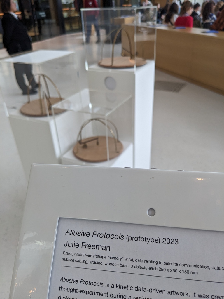 dr julie freeman, artist tweet media