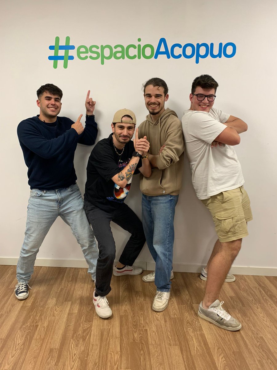 ¿Nos echabais de menos?🔥

La hora Internet 🌐está de vuelta, y más fuerte que nunca, ahora somos nosotros los que bajo el techo de <a href="/ACoPuO/">ACoPuO</a> y <a href="/EspacioAsesor/">Espacio Asesor</a> continuamos con este maravilloso programa🚀

Primer episodio ya disponible👇

youtube.com/watch?v=lbVm9Z…