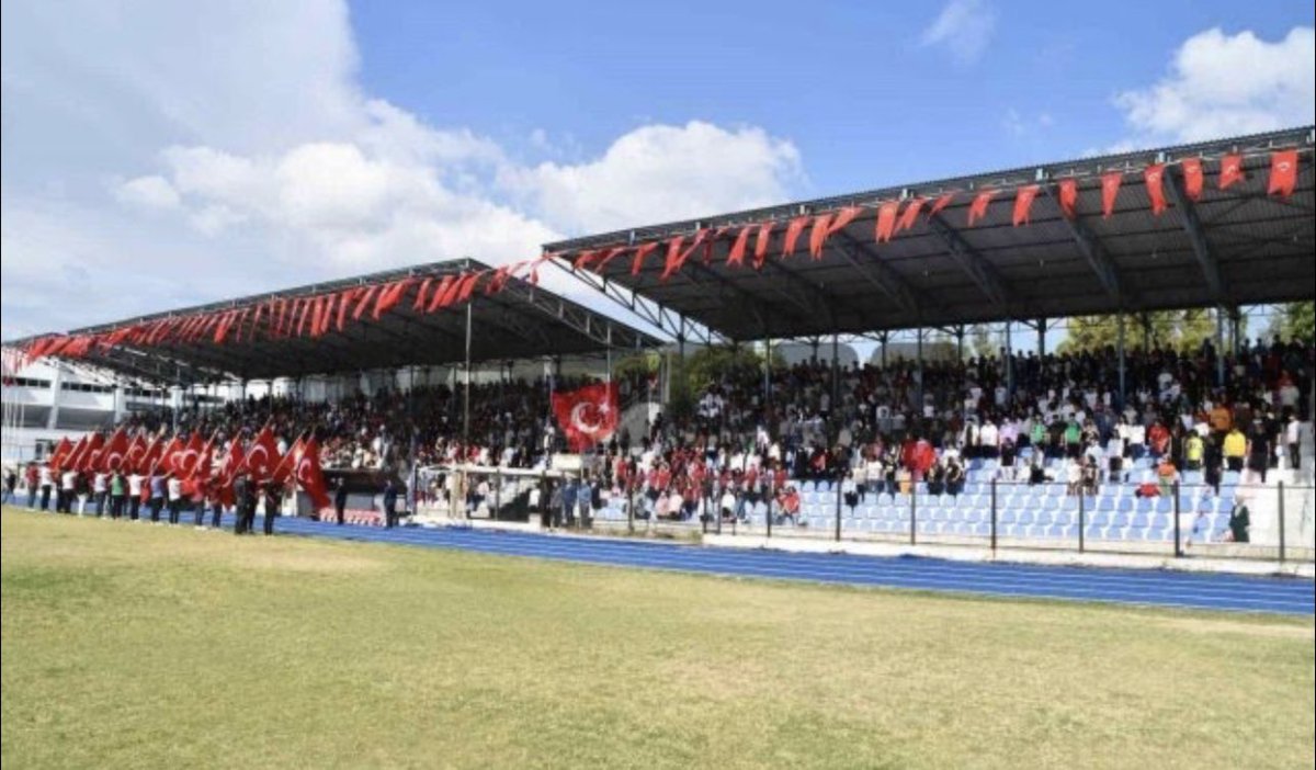 drmgodekmerdan's tweet photo. 📍Söke 

19 Mayıs Atatürk'ü Anma, Gençlik ve Spor Bayramı dolayısıyla düzenlenen programa ilçe protokolümüz ile birlikte katıldık. https://t.co/jkkcB5C4IY