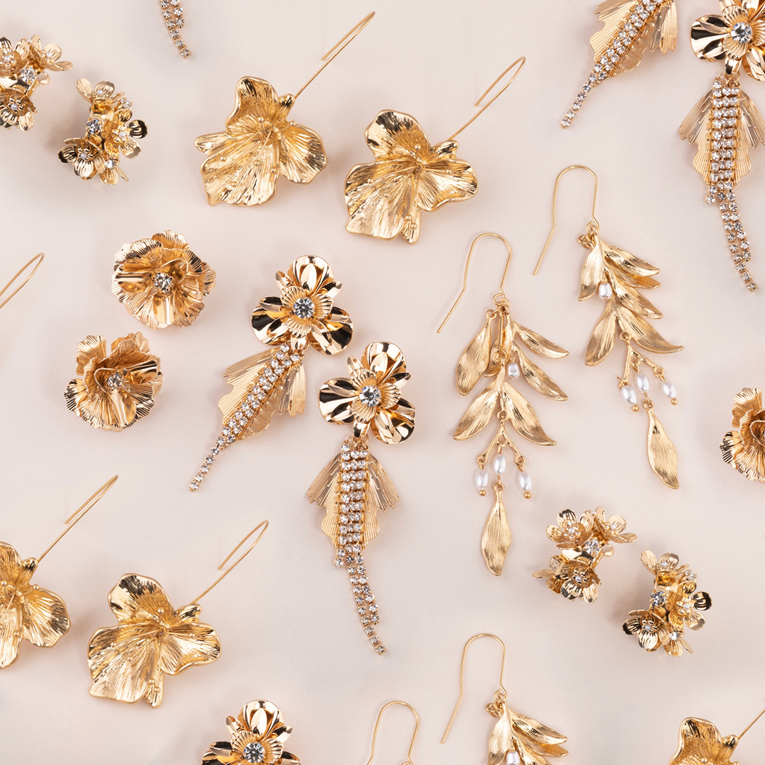 Mall_Offers's tweet photo. New Botanical Collection featuring delicate gold &amp; rose gold pieces with on-trend floral accents available exclusively in store at Lovisa! https://t.co/2tb1VL7l88