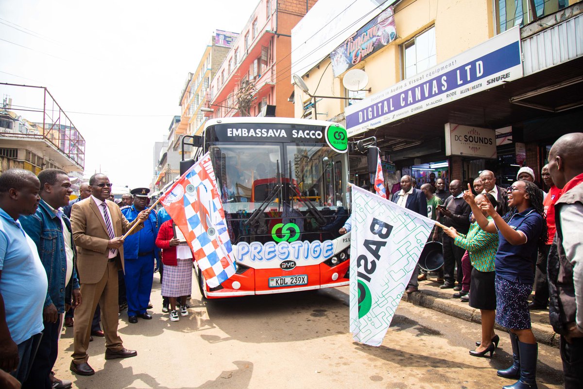 BasiGoKenya's tweet photo. Making Nairobi City greener one electric bus at a time!
This morning we delivered 4 new electric buses to Embassava Sacco that will be plying the CBD- Jacaranda Estate & CBD-Nyayo Estate routes.
#BasiGoMovement #Emobility https://t.co/jUPliJbj40