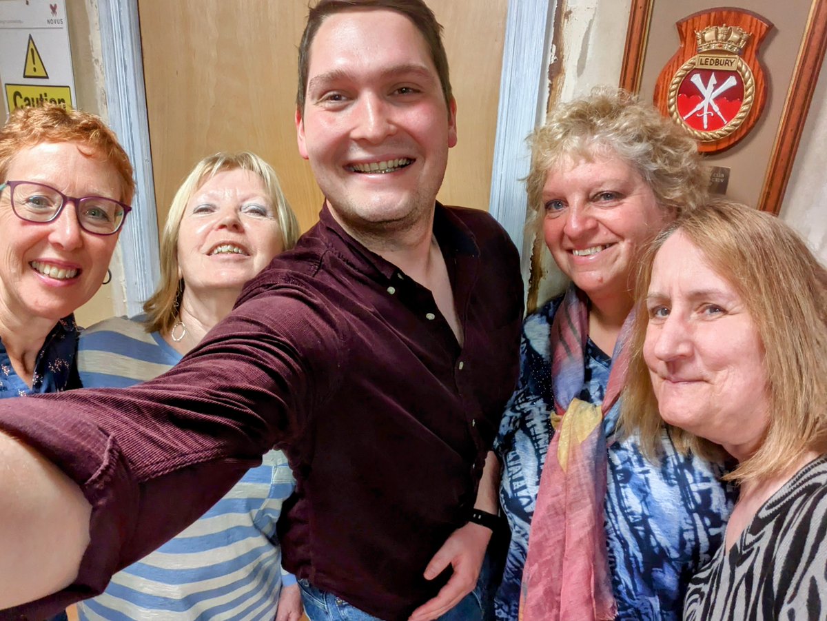 PlatformHousing's tweet photo. As #TEC continues to be embedded at #Harling Court as part of the #TAPPI project, we're grateful to have our wonderful Retirement Housing Officers onsite to support our residents & learn new digital skills.
#proudtobeplatform
@HLINConsult @HLINComms @TSAVoice @DunhillMedical https://t.co/UA4YM2hW0K