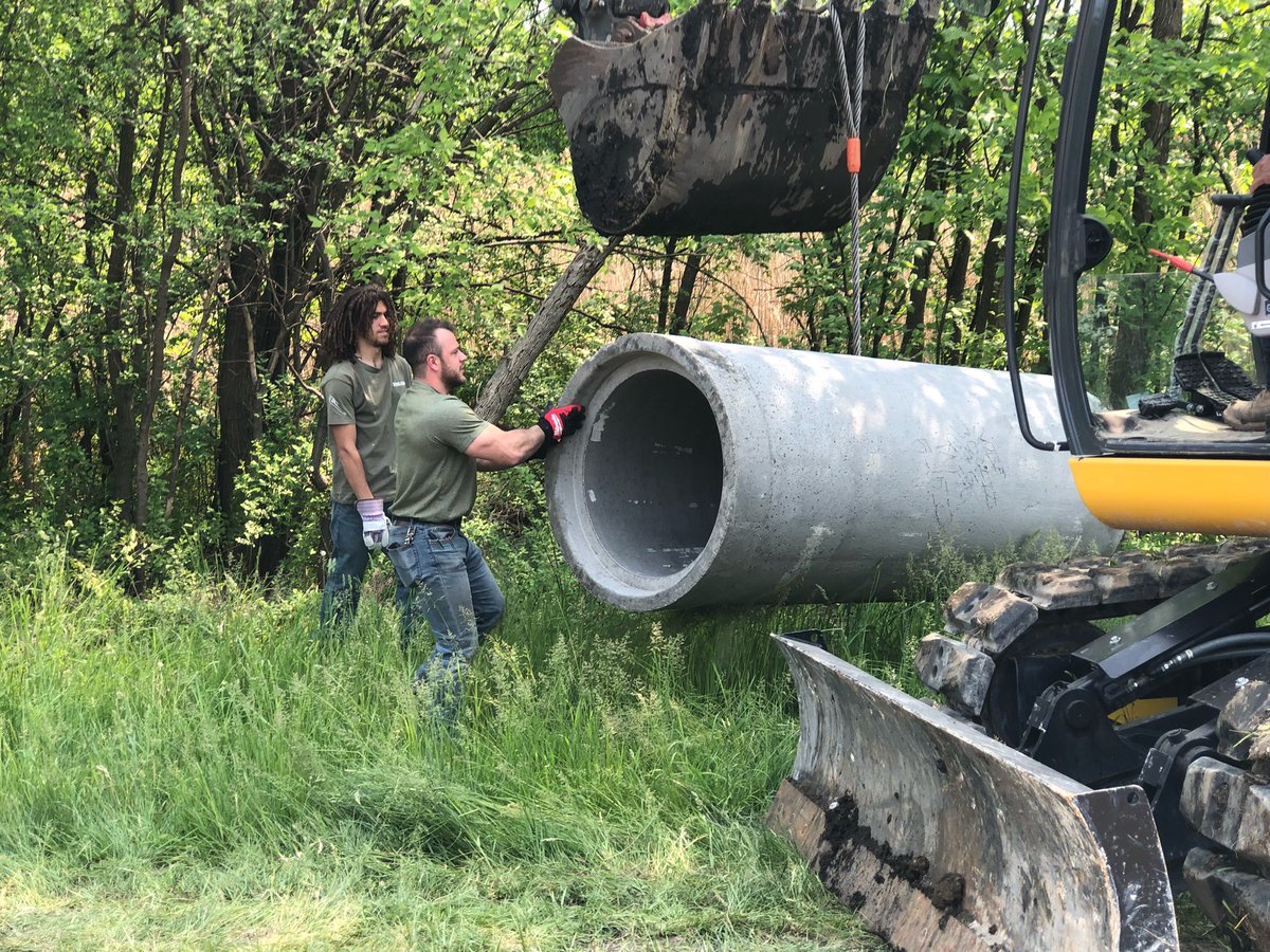George, Mike and Willie doing some serious work yesterday 💪 Call Midland Plumbing to handle the hard work 630-279-9020