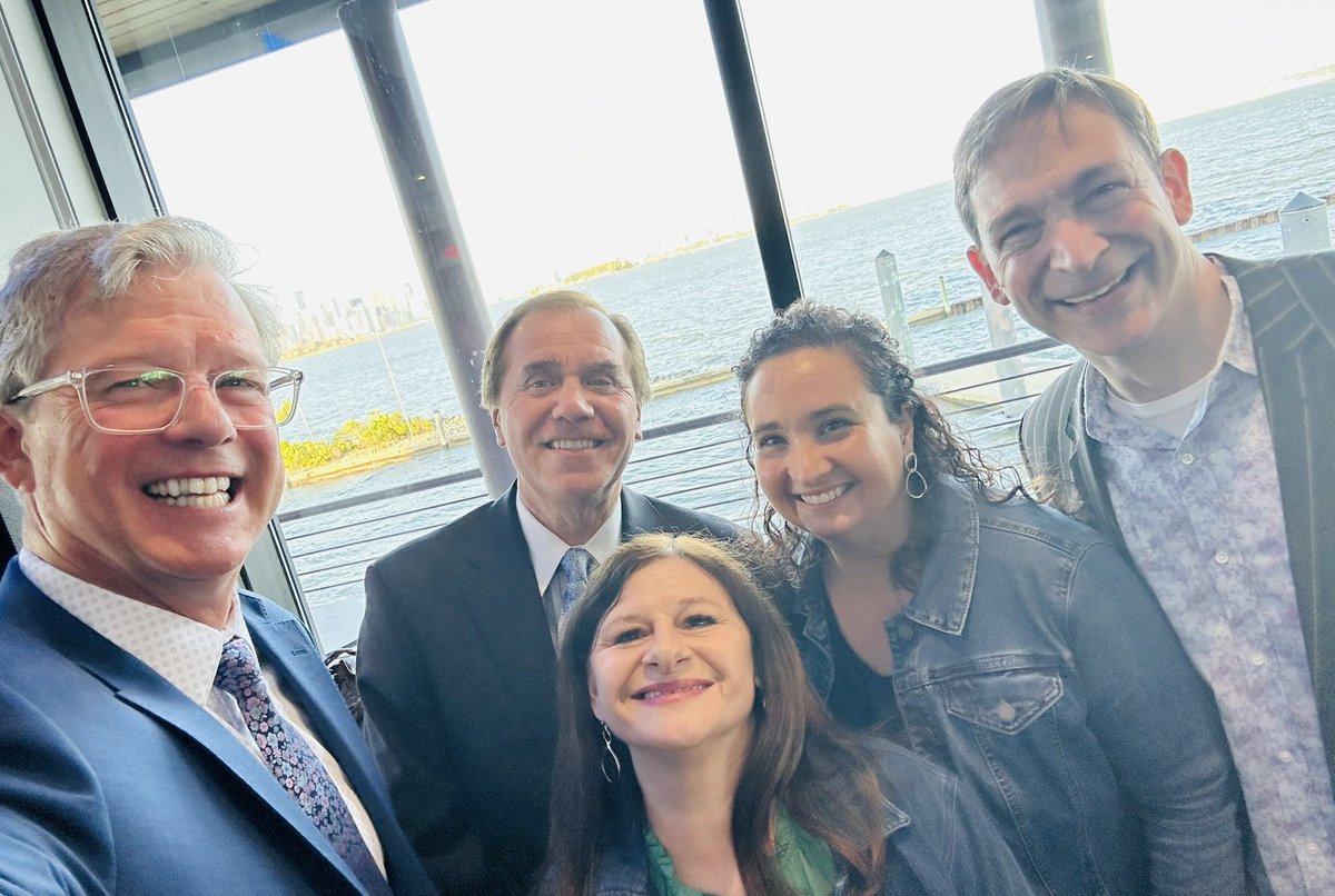 FredWasiak's tweet photo. The @CFBNJ celebrates special honoree, retiring Agriculture Secretary Douglas Fisher, @NJDA. Other #foodsecurityHeroes including @SpeakerCoughlin and @GovMurphy! The #NJFoodBanks are grateful for their support to #EndHungerInNJ! @NORWESCAP @MercerStFriends @FulfillNJ @foodbankSJ https://t.co/MCW9k29Vhl
