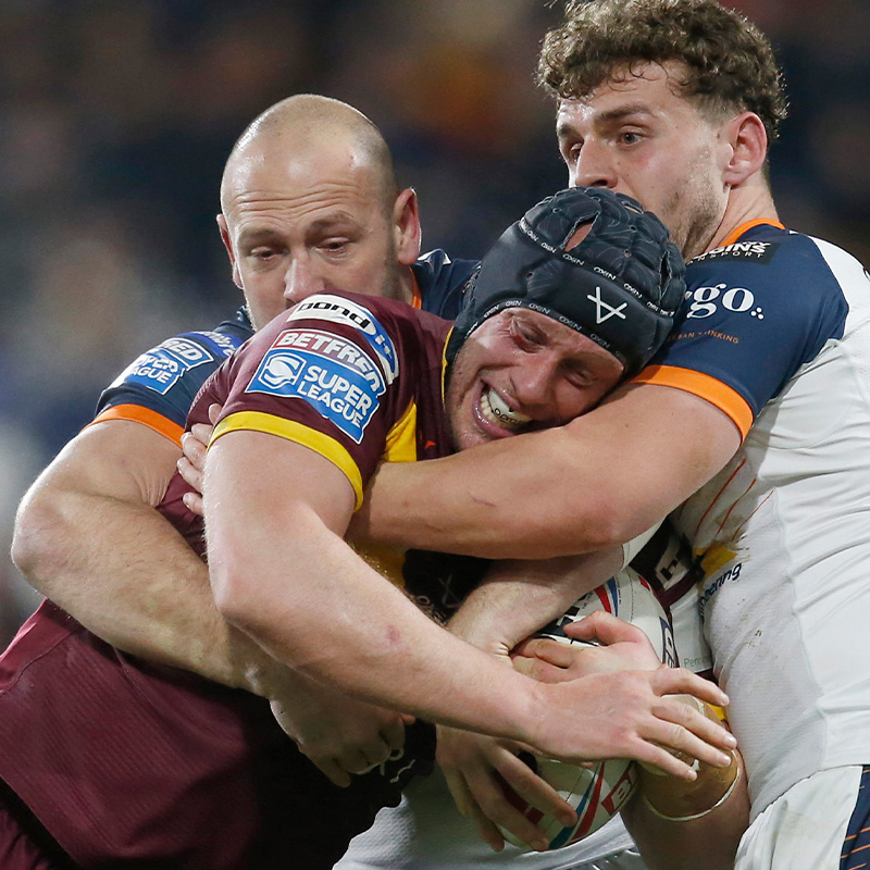 Giantsrl's tweet photo. 2⃣ 𝗠𝗢𝗥𝗘 𝗬𝗘𝗔𝗥𝗦

How happy are we that @Chrishilly1987 is 🔐'ed in.

#CowbellArmy🐮🔔 https://t.co/KDfwoDaHZo