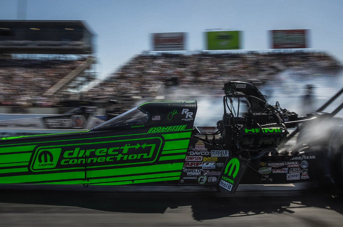 We're back in #Sublime for the @NHRA #Route66Nats! 

@OfficialMOPAR l @Dodge
@TSRnitro l @CampingWorld 

#GreenMachine #Iknowyoumissedit #LeahPruett #Dodge #DirectConnection #PowerBrokers #Mopar #TSRNitro  #NHRA #Chicago #Chitown #WeBack