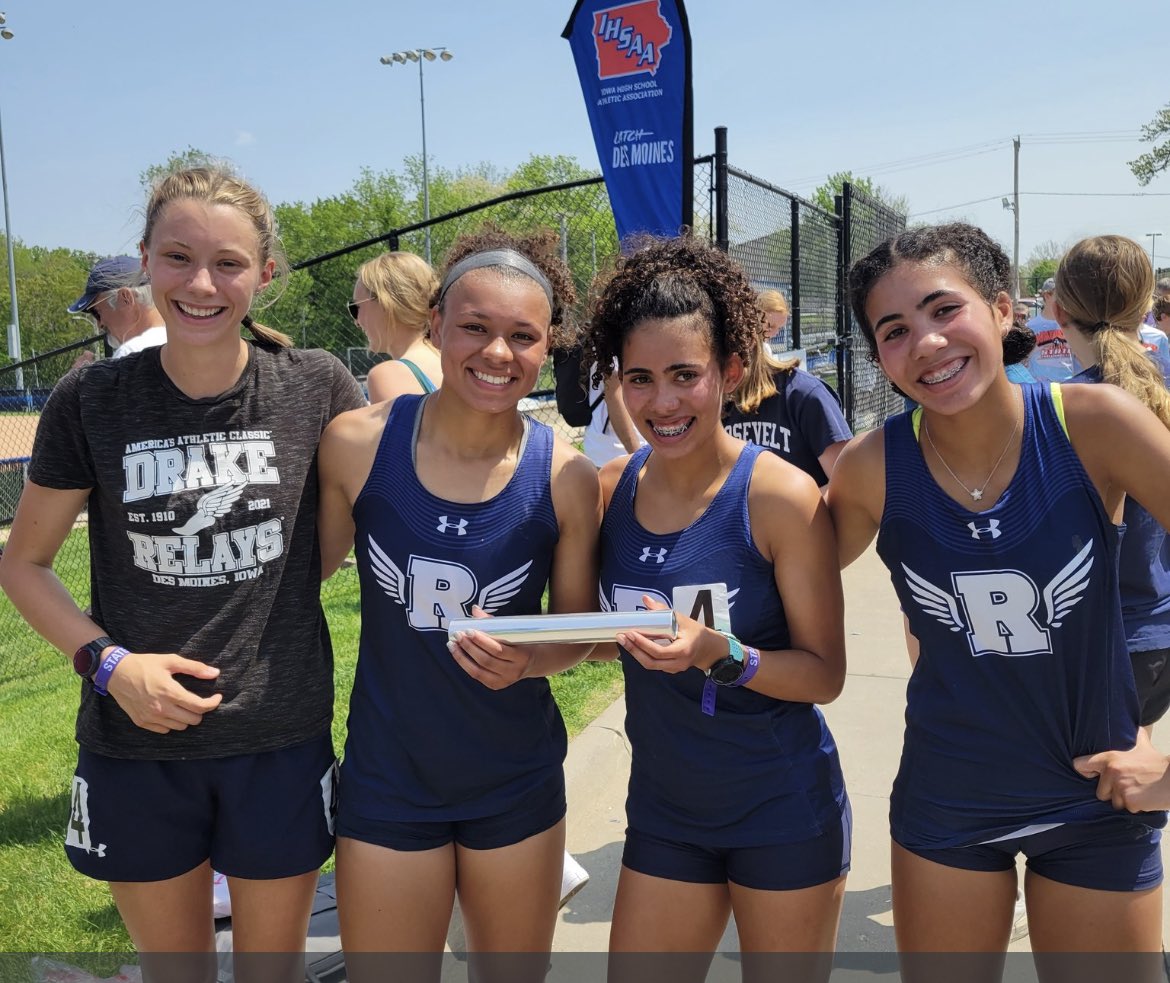 DM Roosevelt GirlsXC tweet media