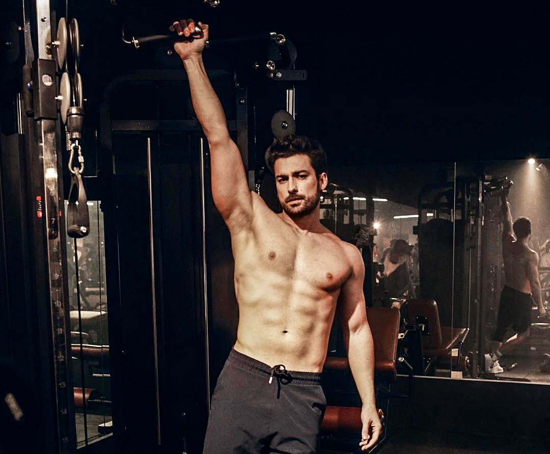 KenanAkinEtkin's tweet image. bol mentions ve bol rt

acı duyabiliyorsan canlısın başkalarının acısını duyabiliyorsan
insansın

#AlpNavruz #YürekÇıkmazı