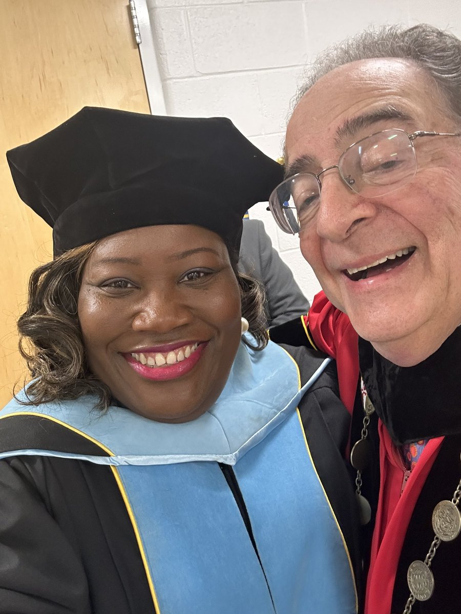 Enjoyed chatting with Chancellor @JayPerman before <a href="/CoppinStateUniv/">Coppin State University</a>’s commencement. Today is our “payday” because we see the fruits of our labor. Congratulations graduates!!