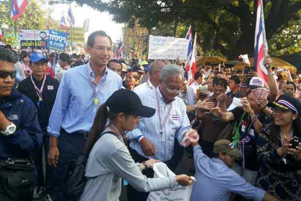 aiia001's tweet image. #มีกรณ์ไม่มีกู พิจารณาเอาแล้วกัน มันระดับแกนนำตัวหลักเลยด้วยซ้ำ ไม่เคยออกมาขอโทษห่าเหวอะไรเลย ไม่เอา