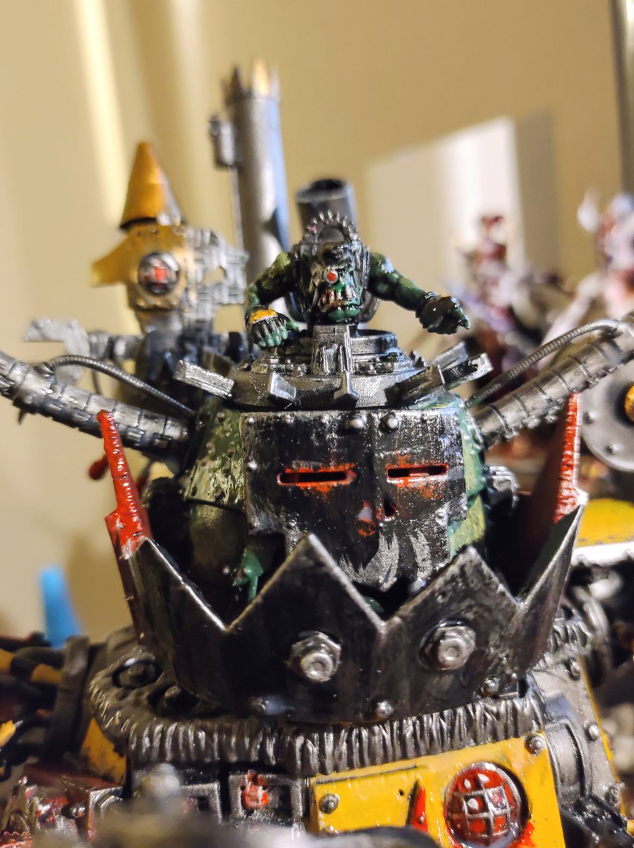 RowanArtifex's tweet photo. @TheLilMek Here is my big shooty lad! #stompawalk https://t.co/ZZim1sG4VA