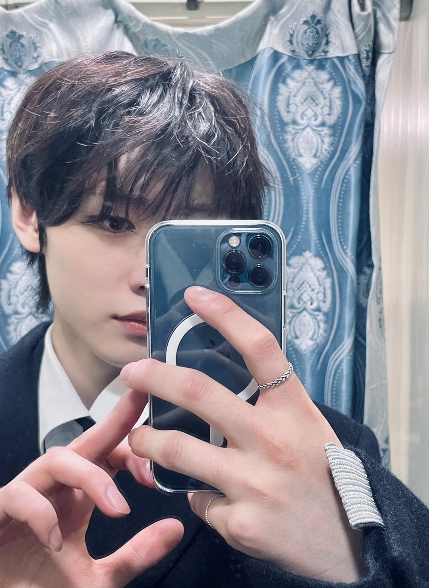 coldmemoris's tweet photo. ~ did you enjoy the teaser yesterday? 💎 https://t.co/oyLyQsu6dw