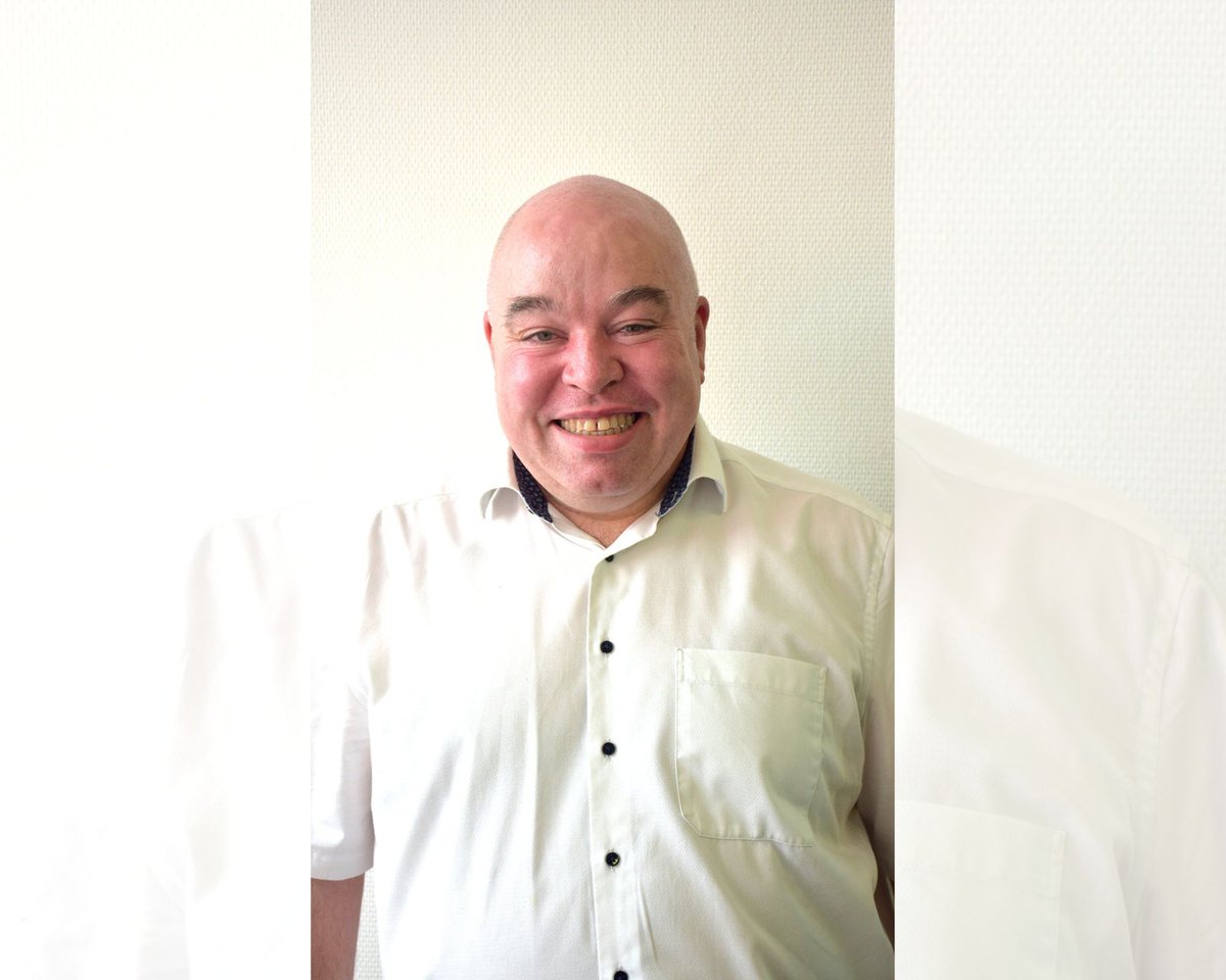 Lebienpublic's tweet photo. ⚫️ Le directeur du conservatoire de #Chenôve, Alexandre Comble, meurt subitement à l’âge de 49 ans

https://t.co/VHjGPbcAqn https://t.co/b0ecY67n6u