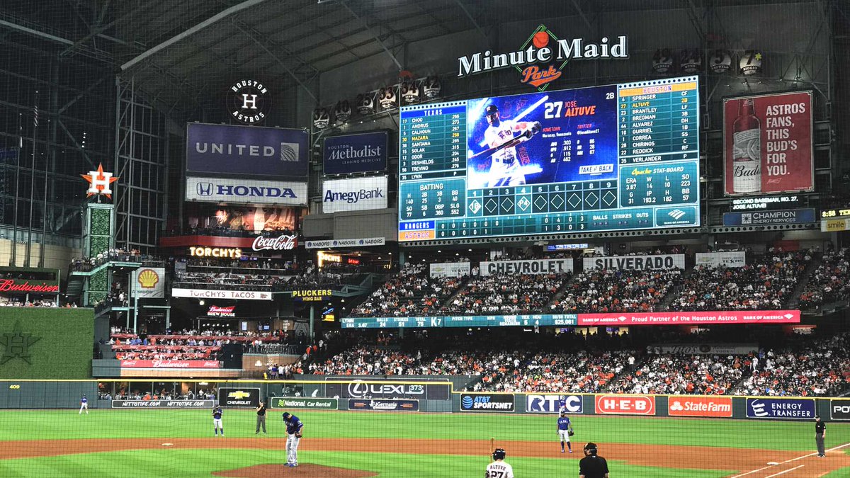 RandomMLBStats_'s tweet photo. Chas McCormick is a center fielder for the Houston Astros
He has 15 hits, has 26 total bases, and has 6 walks this season ⚾
#LevelUP 
#MLB https://t.co/NmgcD7wjcq
