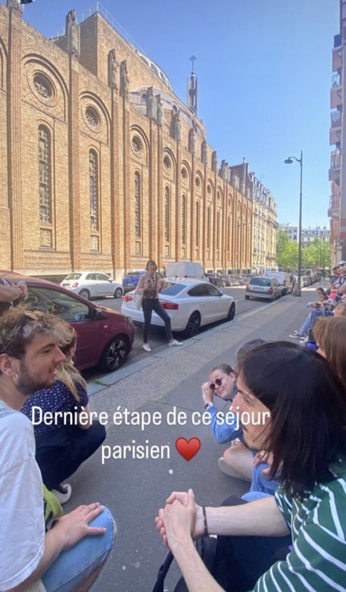 Fin de parcours parisien pour la Licence 3 Urbanisme et Aménagement <a href="/UBO_UnivBrest/">UBO - Univ. Brest</a> , avec une église de Paul Tournon (1935, classée mon. hist. en 2016). L’extérieur ne le montre guère, mais elle est… en béton !