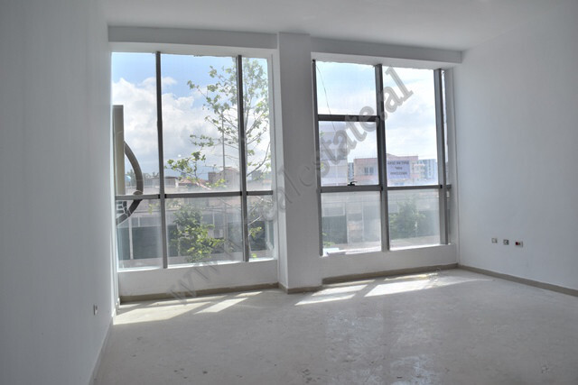 RealEstate_al's tweet photo. Store for rent in Astir area in Tirana, Albania https://t.co/nKJueFsVaE https://t.co/3HpqAwS9eq