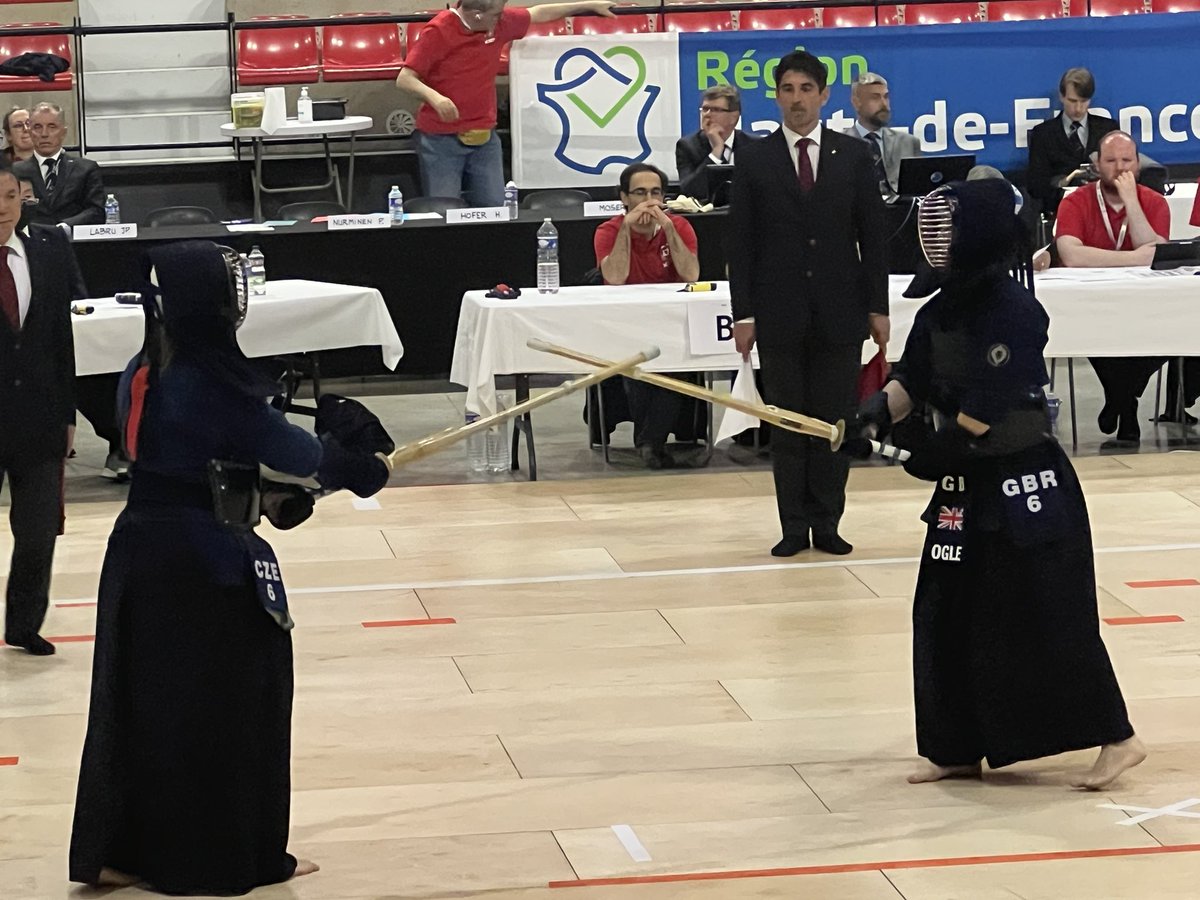 seanstarr's tweet image. It is down to the wire. Great spirit. #kendo #EKC #europeankendo