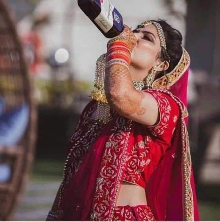 इस नये चलन  का विरोध करिये नहीं तो हम परंपराओं को खो देंगे..!!

Pre wedding shoot के नाम पर शादी से पहले ही हनीमून कराके संस्कृति का चीरहरण करने वाले,कभी दुल्हन को कभी सुट्टा, चिलम फूंकता दिखाते हैं,कभी हाथ में शराब का गिलास पकड़ा देते हैं,कभी नीचे से लहँगा गायब कर  शॉर्ट्स पहना