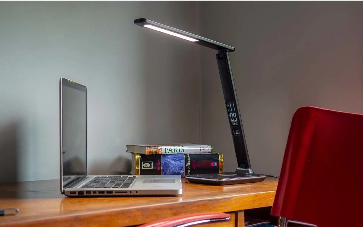 ISLANDELEC's tweet photo. We have just taken delivery of these very useful multi purpose LED desk lamps. With a wireless charging pad and alarm clock function, they are an excellent addition to your connected lifestyle! Now available at Island Electrical.
#everythingelectrical #shoplocal https://t.co/AkrU0t9dFM