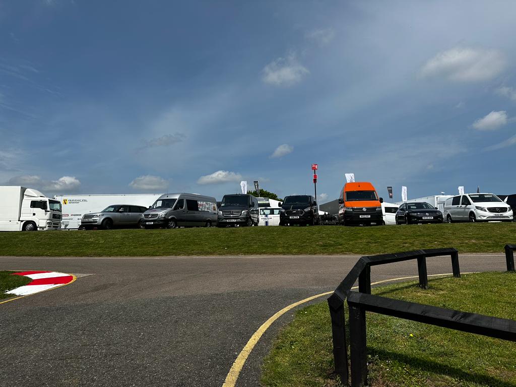 Questmead Ltd (@questmead) on Twitter photo John is embracing the sun at <a href="/SnettertonMSV/">Snetterton Circuit</a> where the teams will be preparing their cars for tomorrow ready for <a href="/BTCC/">BTCC</a> 
#questmead #snetterton #prep John is embracing the sun at <a href="/SnettertonMSV/">Snetterton Circuit</a> where the teams will be preparing their cars for tomorrow ready for <a href="/BTCC/">BTCC</a> 
#questmead #snetterton #prep