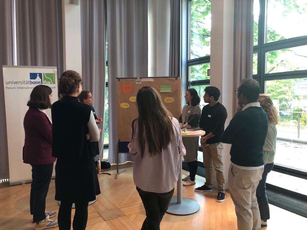 FFVT_Project's tweet photo. We would like to thank all participants of the Roundtable on #ForcedDisplacement and #Migration related Research, which took place in Bonn on 17 May! Thank you for the exciting exchange about your work, your projects and your research interests! @FIW_Bonn @UniBonn @bonnalliance https://t.co/4uRId86OgL