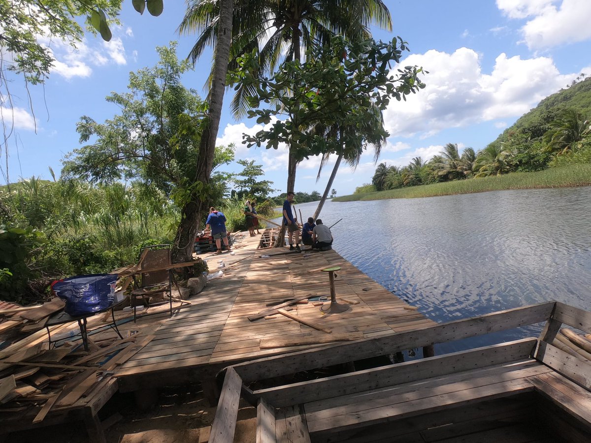 NorthLindsey's tweet photo. Our #Construction students have completed the decking they have been building as part of their international work placement in Saint Lucia.

They actually recycled pallets to create this decking, doesn’t it look great? https://t.co/Tz9BjDVQgD