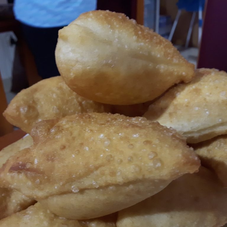 RelaxInBelize's tweet photo. belizehub: Start your day the Belizean way with Fry Jacks, a local breakfast staple that's as flavorful as it is iconic. 🍽️🌅 #FryJacks #BelizeanBreakfast https://t.co/VbkFuxio8i