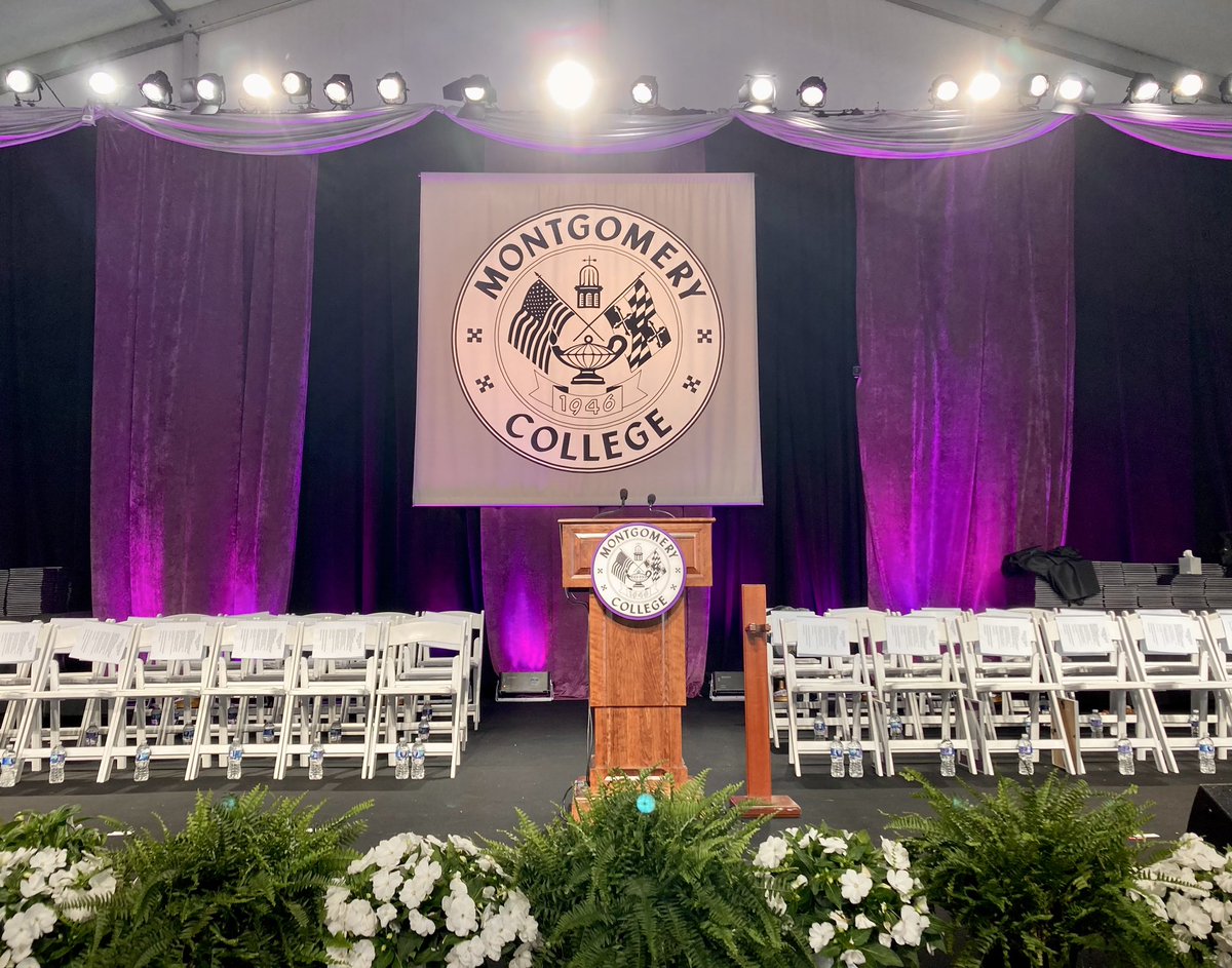 MC_MarcusPR's tweet photo. We’re less than an hour away from the start of @montgomerycoll’s 76th Commencement Ceremony, celebrating nearly 3,000 students earning degrees and certificates. Check out #MCgrad2023 live @MCTVsocial. https://t.co/YlQMDDEJhN