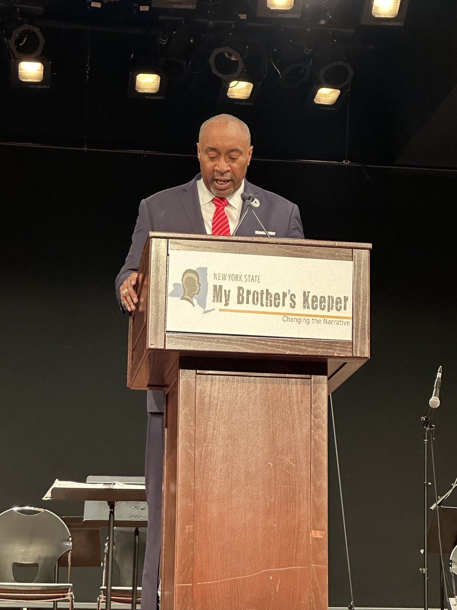 .⁦@DrAAlston⁩ reads a letter of support from #NYSAssembly Speaker @CarlHeastie to the New York State My Brother’s Keeper Symposium this morning. #WeAreMBK #NYSMBK #ChangingTheNarrative ⁦@NYSMBK⁩