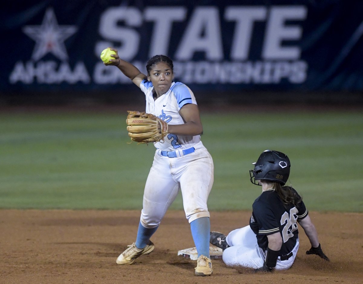 mickeywelsh's tweet photo. From late last night...BrewTech Wins AHSAA 5A State Softball Championship @MGMAdvertiser @mgmsports #AHSAA #BrewTech
Photo gallery here: https://t.co/P8TQMzoP43 https://t.co/lmmQRHpGm7