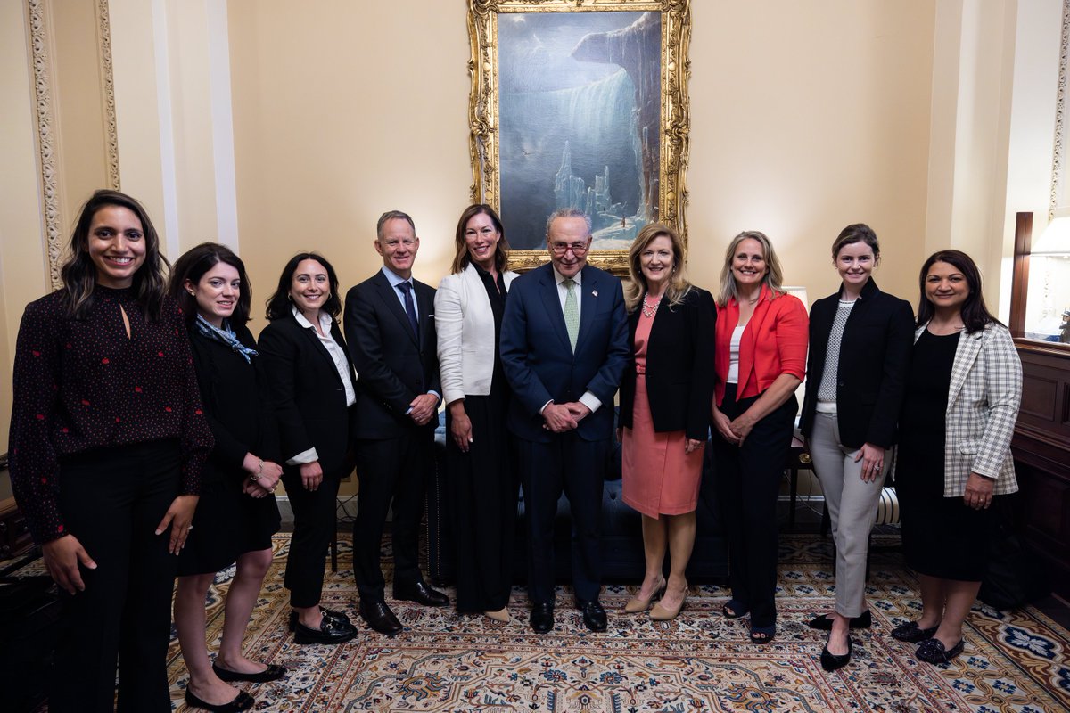 CeresNews's tweet photo. As part of our LEAD on a Clean Economy advocacy days this week, representatives from major companies met with @SenSchumer to voice their support for policies to bolster America’s clean energy momentum. #LEADonClean #InvestInAmerica https://t.co/LxfEN2OQ33