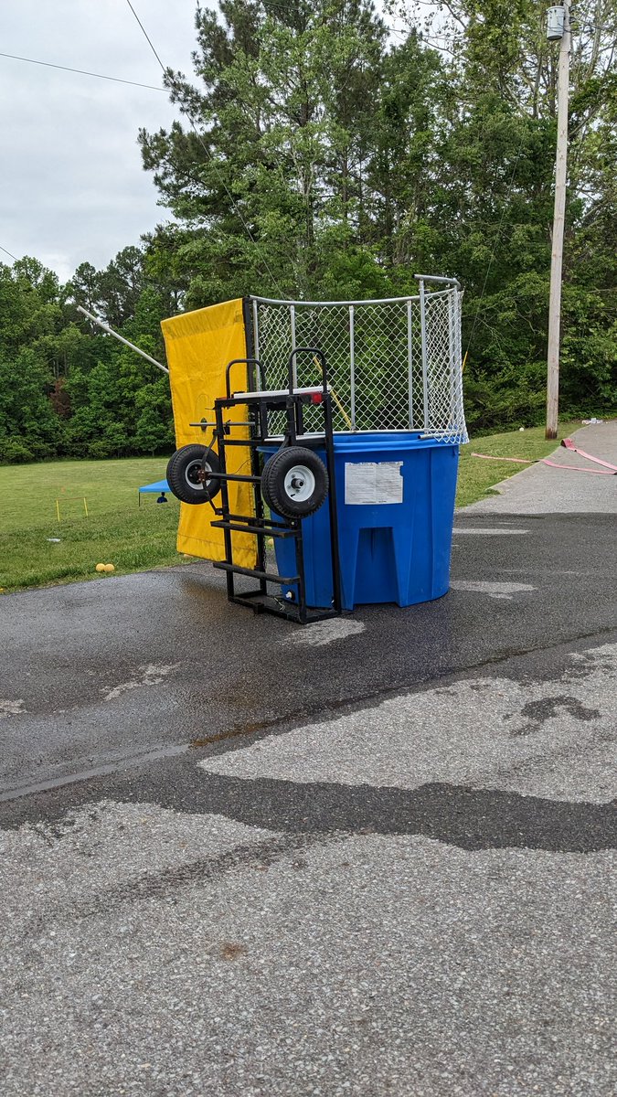 Dickson Elementary tweet media