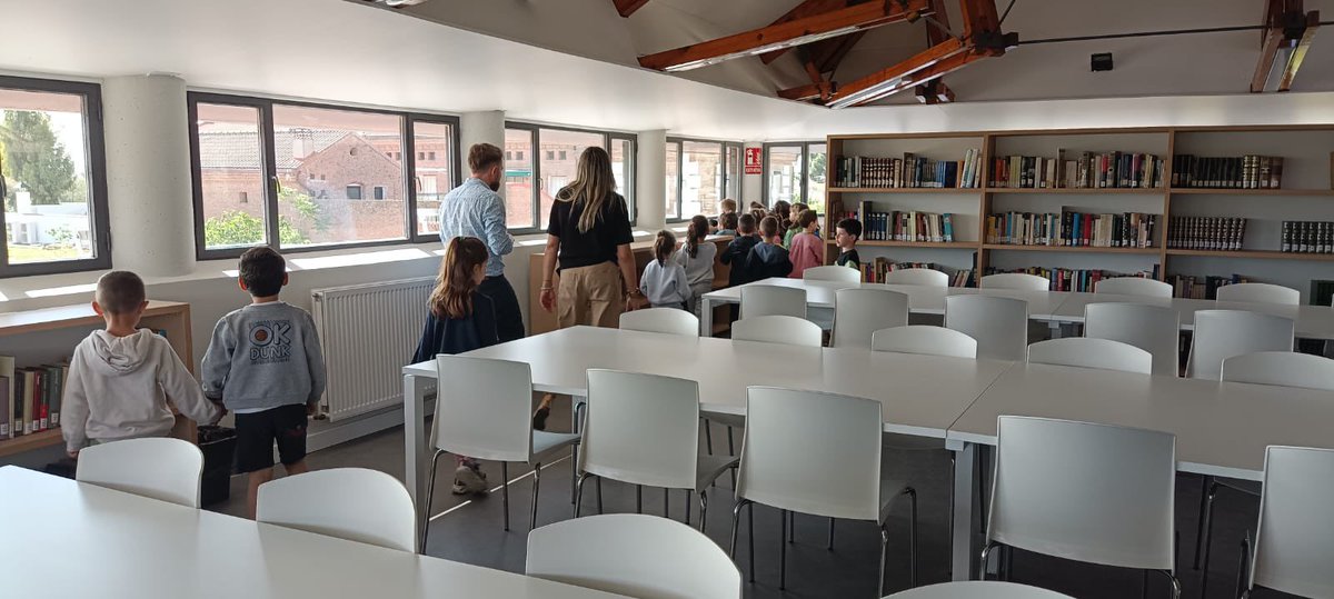 Completamos hoy las visitas a la biblioteca municipal de Cubas <a href="/ArihoopAF/">BP Miguel Ángel Aguilar</a> de la mano de Adriana, su bibliotecaria.

Gracias a Adriana y a los profes implicados.