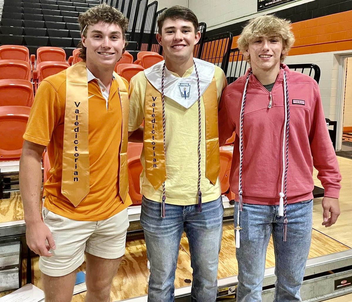 loyboysmom's tweet photo. Love these 3 Seniors!! The future is yours guys!! Go get it!! @DylanLoy37 @tyson_mcfall @ConnerCatlett https://t.co/Xi8Vo2v7qN