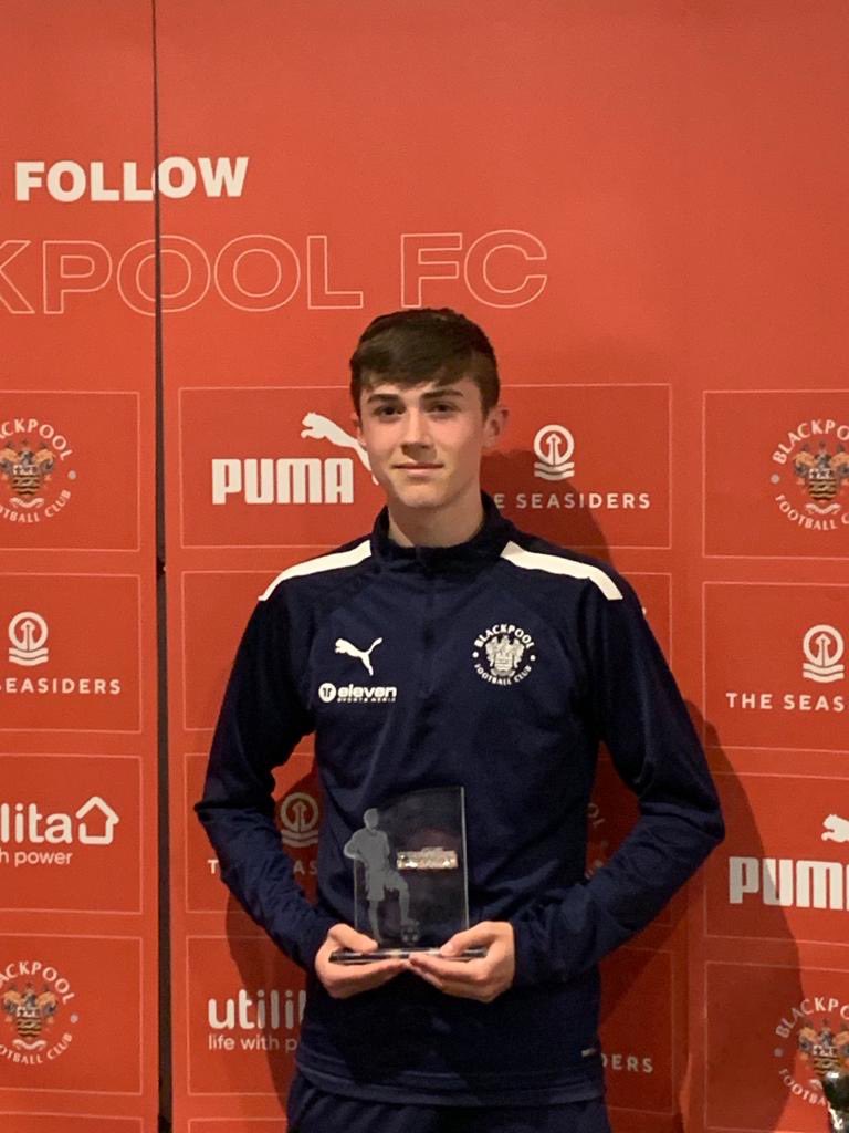 Congratulations to Jack R in year 10. He has received a scholarship at Blackpool FC along with winning academy player of the year. A fantastic achievement, well done🤩🤩<a href="/Lsasportsclubs/">lsa extracurricular</a> @lythamhigh
