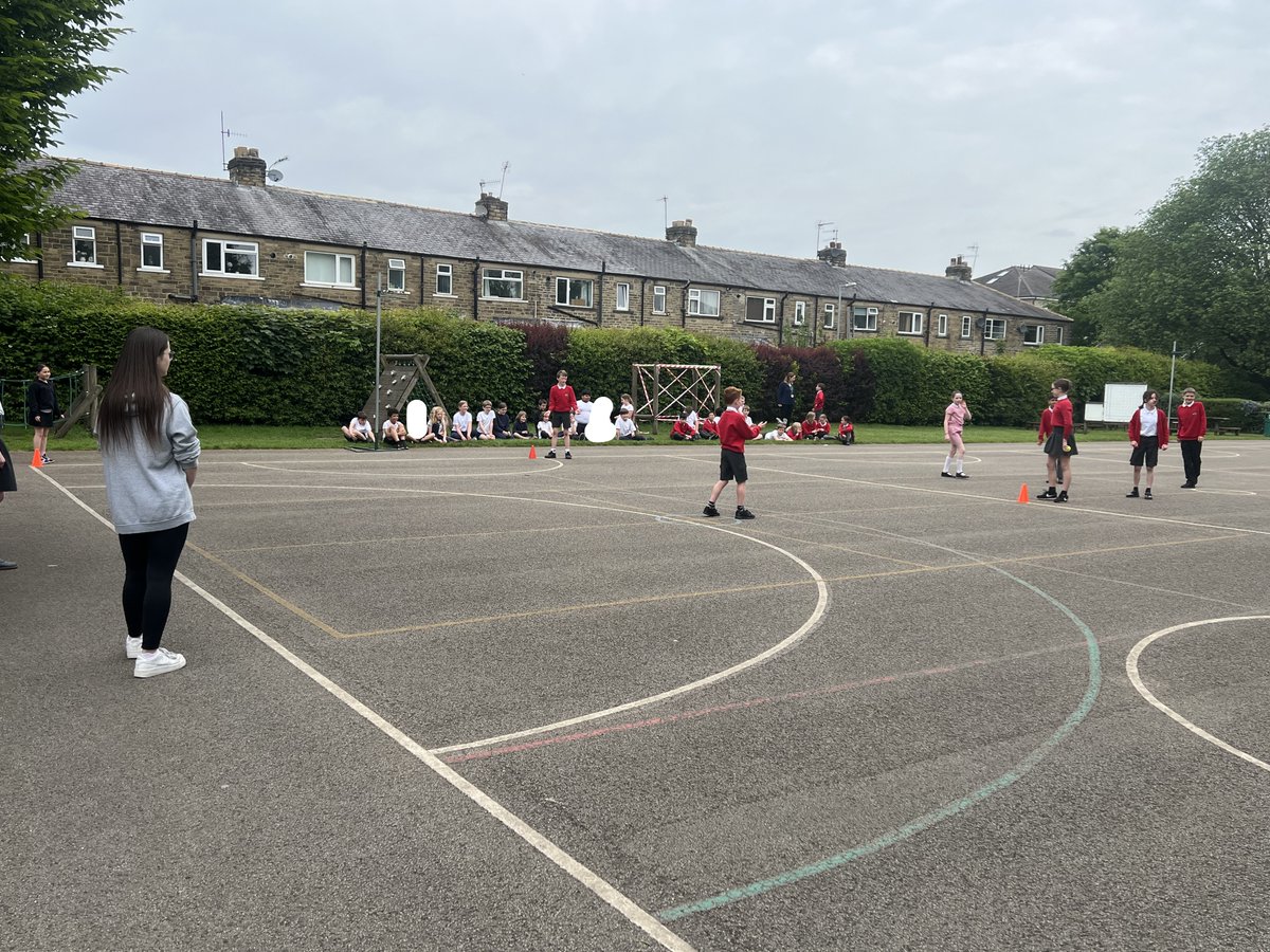 Impromptu Rounders game for Yr5 and Yr 6