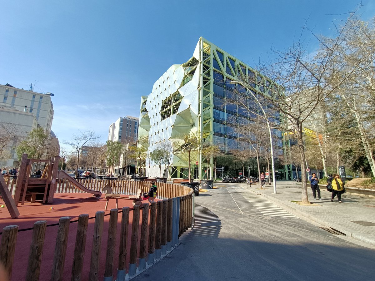 Districte de Sant Martí tweet media