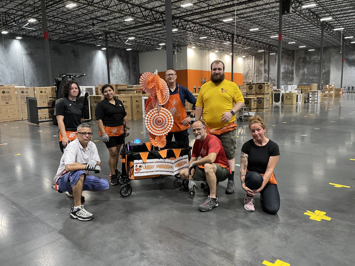 Becky Newsome (@beckynewsome27) on Twitter photo Swaggin wagon winner! Best team ever🧡<a href="/AJohnson5875/">Aaron Johnson</a> <a href="/LargoMdo/">MDO Largo</a> <a href="/HDLorenda/">Lorenda</a> <a href="/RafaVelaydez/">Rafa</a> <a href="/ChaddWhiteley/">Chadd Whiteley</a> Swaggin wagon winner! Best team ever🧡<a href="/AJohnson5875/">Aaron Johnson</a> <a href="/LargoMdo/">MDO Largo</a> <a href="/HDLorenda/">Lorenda</a> <a href="/RafaVelaydez/">Rafa</a> <a href="/ChaddWhiteley/">Chadd Whiteley</a>