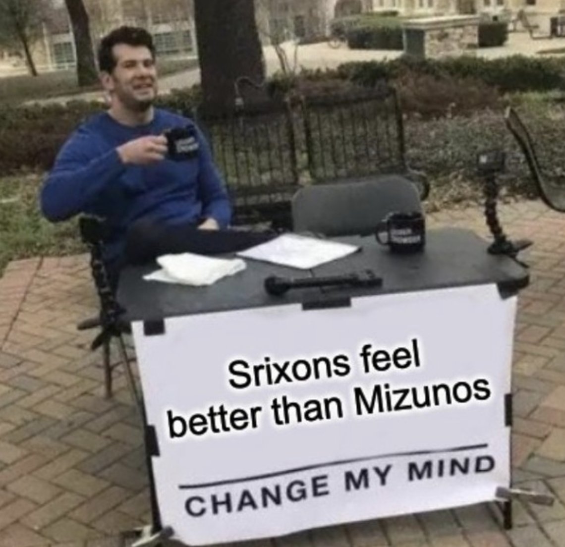 Nothing feels like a M̶i̶z̶u̶n̶o̶ Srixon 😉