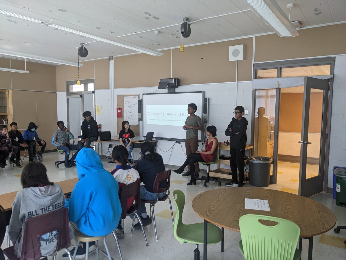 Edgewood Public School tweet media