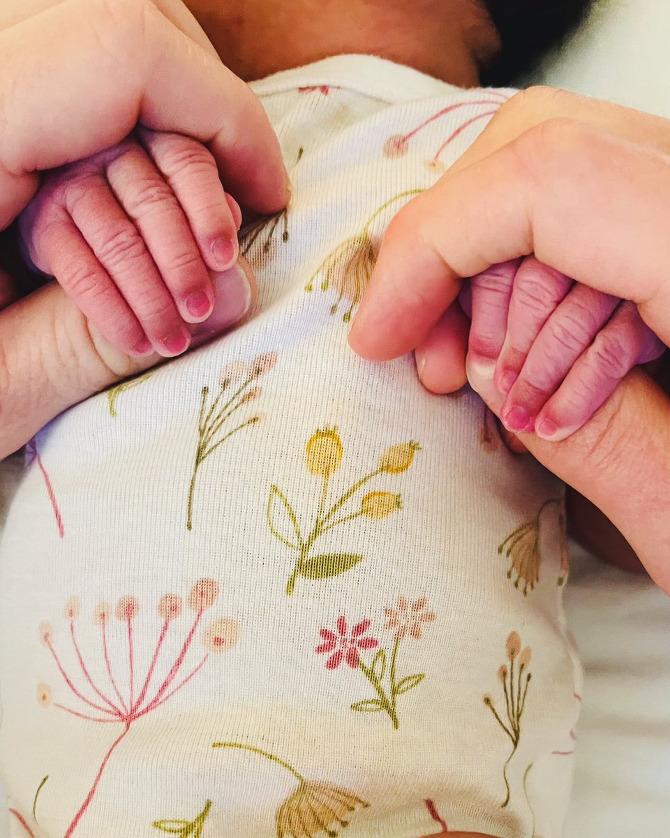 alexandergold's tweet photo. Surprise… 👨‍👨‍👧🍼 Over the moon to share that our daughter Kiara Ann Girard was born Friday, May 12 at 4:40am and our lives have been forever changed for the better. She’s healthy, snuggly and so so loved.

We believe that Kiara’s adoption story is hers to tell when she is ready. https://t.co/xzFLDP0aGb