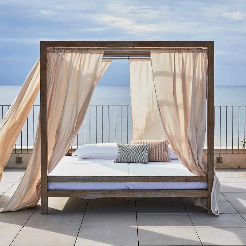 MEbyMelia's tweet photo. Wake me when it’s summer…
#MEbyMelia #MESitges @MESitgesHotel