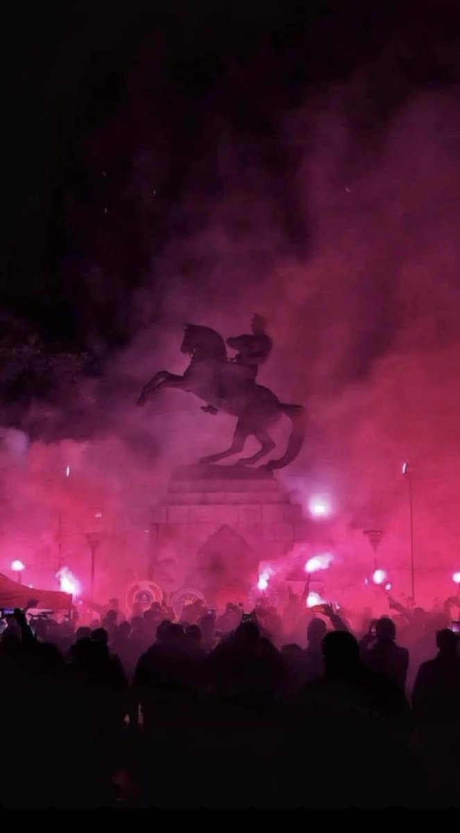 19 Mayıs 1919 "İşte benim doğum tarihim."

Ad günün kutlu olsun sarı saçlım, mavi gözlüm 
#19MAYIS1919