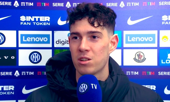 Bastoni: “Onana mengganggu saya sepanjang pertandingan. 
Dia terus meminta saya untuk mengoper bola kepadanya agar dia juga bisa tampil di TV.” #InterMilan #UCL [<a href="/Football_Speak/">Gautam Sharma</a>]