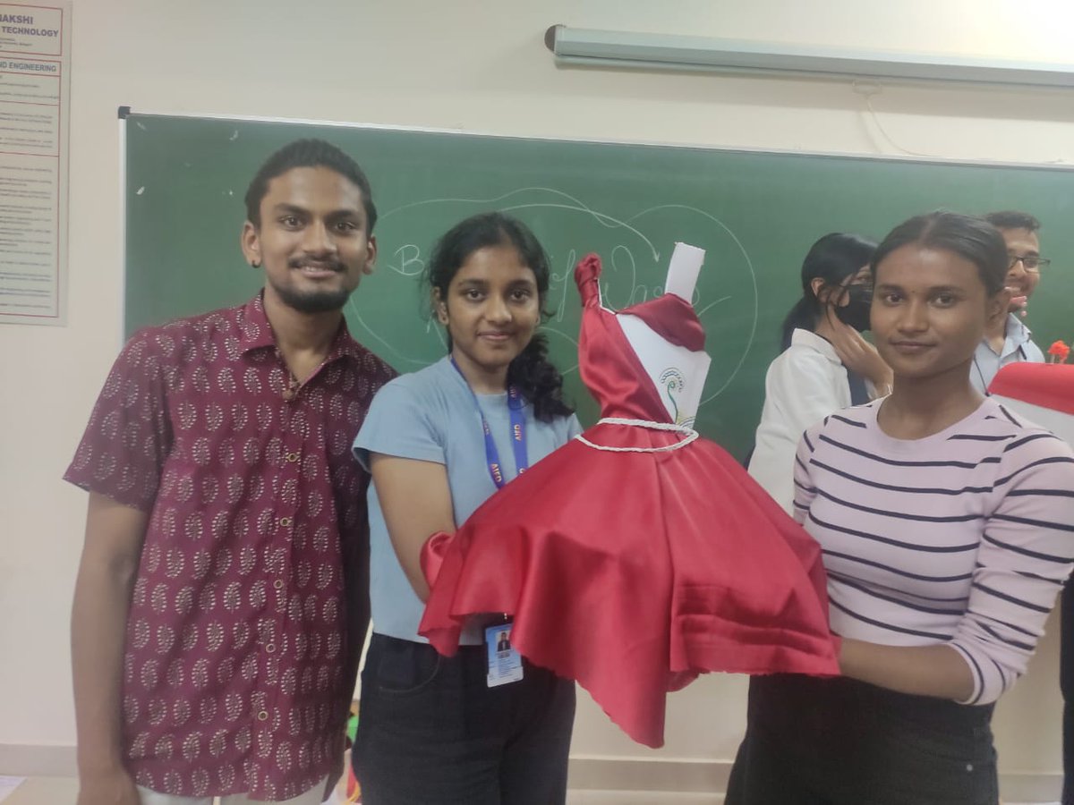 aifd_interior's tweet image. AIFD rocks again..@NMITBangalore Anoushca Agarwal -1st year FAD placed IInd for Poetry Slam and Sangkita Kirtania,  Banushree (both final yearFAD) and Ravi Ranjan of 1st year FAD won 1st Prize in Best of Waste. Great beginnings. Mote to come. #nssibia