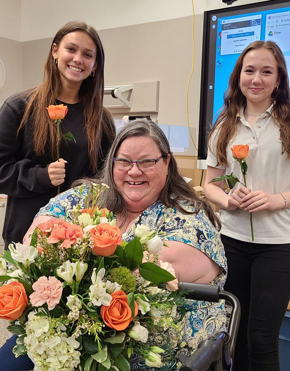 TheBrendaKane's tweet photo. Something about those May birthdays! https://t.co/Ifd93m1ISW