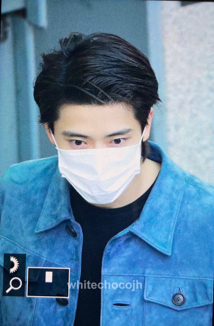 히즈 tweet media