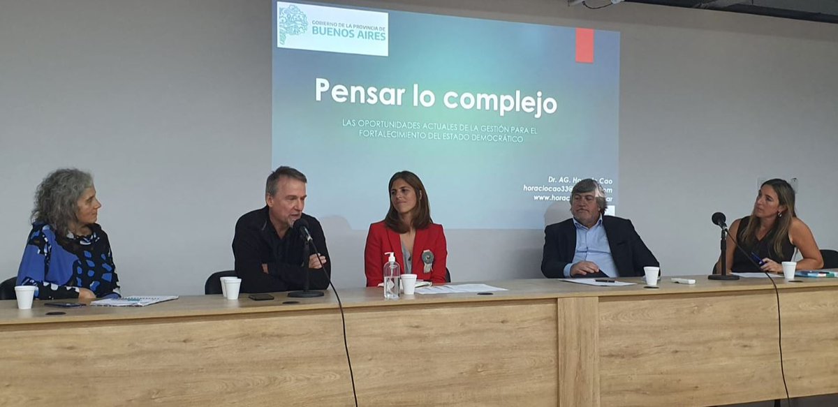 TesoreriaPBA's tweet photo. 👥👥 Conversatorio del Cuerpo de Expertas y Expertos -PBA

Junto a otros Organismos Provinciales participamos de la actividad: "Pensar lo complejo: las oportunidades actuales de la gestión para el fortalecimiento del Estado democrático".
@JefaturaPba 
@ExpertosBA
@davidjacobyok https://t.co/2dHqa9bJY2