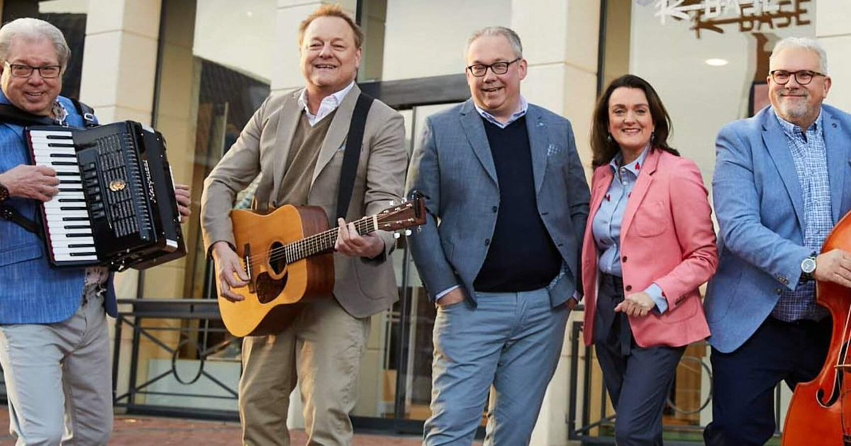 Tweeduuster, met o.a. Jan Riesewijk, met Kot bie 't Hoes.

Zaterdag 20 mei, aanvang 20.00u

Info + tickets via openluchttheaterbrilmansdennen.nl

#Losser bij #Enschede in #twente