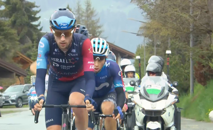 CanadianCycling's tweet photo. On the Giro's weather-shortened 13th stage, one that began on a climb, Derek Gee is again in a breakaway #2023Giro https://t.co/36t9dCP4tk